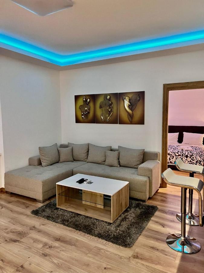 Hugo Bianca Lux Apartment Belgrade Luaran gambar